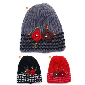 Gorro Dama c/flores bordadas