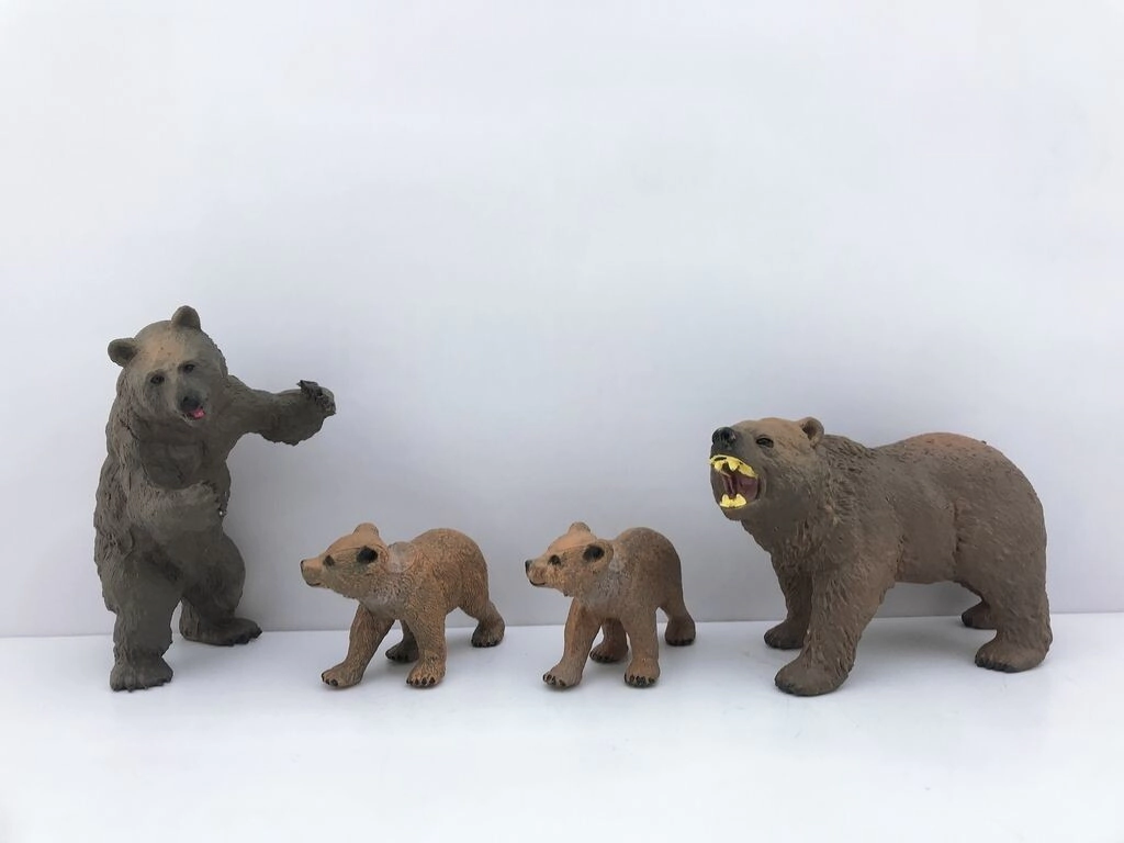 Animal World Flia Oso Marron x4