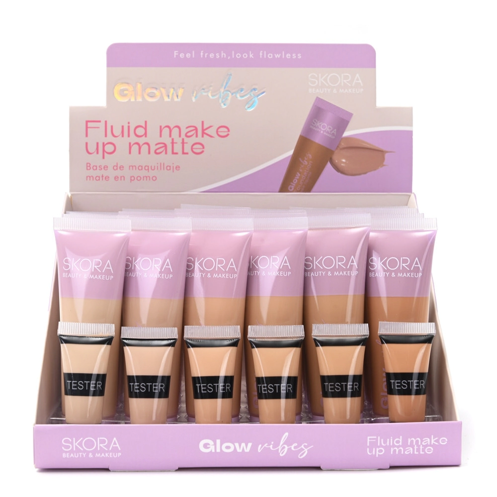 BASE DE MAQUILLAJE FLUIDA EN POMO SKORA