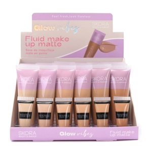 BASE DE MAQUILLAJE FLUIDA EN POMO SKORA