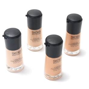 BASE DE MAQUILLAJE FLUIDA SKORA