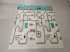 ALFOMBRA BLANCA CON ANIMALES PARA BEBE 150x180x1 CM