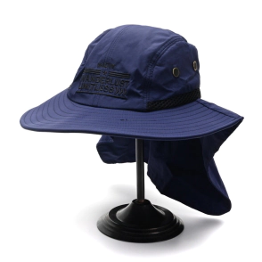 SOMBRERO CON REGULADOR Y CUBRE HOMBRO