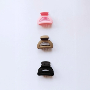 CAJITA DE BROCHES TRENDY