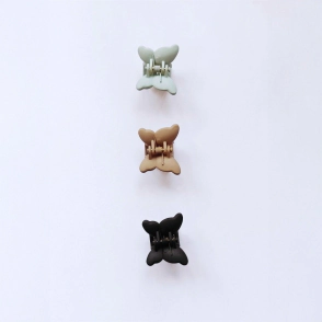 CAJITA DE BROCHES TRENDY