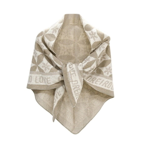 BUFANDA TRIANGULAR OREIRO LOVE