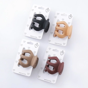 BROCHES TRENDY
