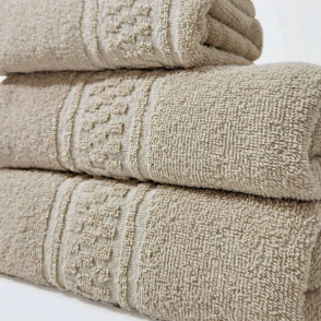 SET TOALLA Y TOALLON 400 GR CUAD BEIGE ALCOYANA