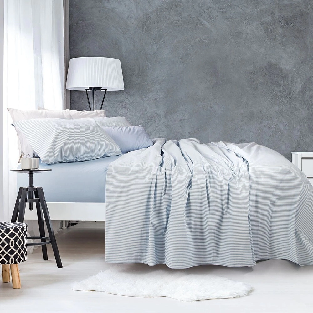 PALETTE JUEGO DE SABANAS LINES 180 HILOS QUEEN CELESTE