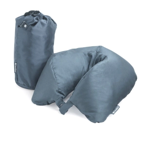 ALMOHADA DE VIAJE DE PLUMAS TRAVEL BLUE