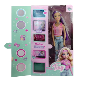 MU&Ntilde;ECA TINY CABELLO CAMBIA DE COLOR CON ACCESORIOS