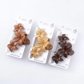 BROCHE TRENDY