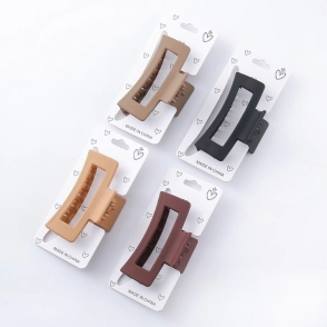 BROCHES TRENDY